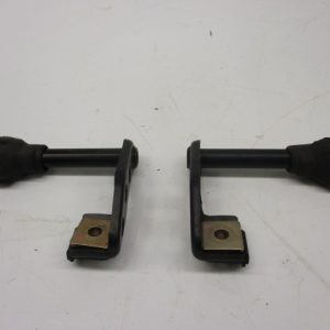 Knipperlichtsteunen achterkant L+R incl. rubbers bij montagepunt Honda MBX50, MBX80 (destijds van nieuwe MBX gedemonteerd)