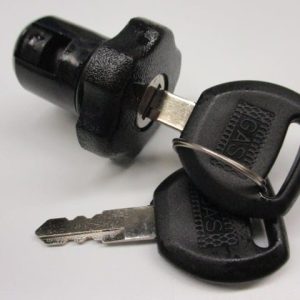 Olietankdop zwart met slot
