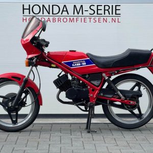 Schitterende originele Zwitserse Honda MB5, HM166, 6 bak!