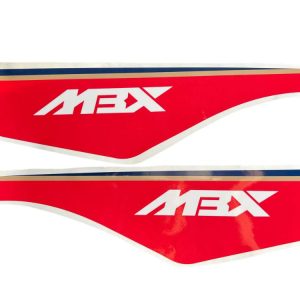 Stickerset zijkap – “MBX” Rothmans rood – model ’87-’88