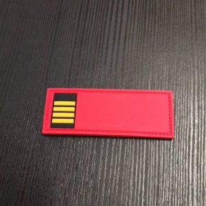Comandante (8 x 3 cm)